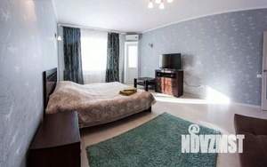 1-к квартира, посуточно, 50м2, 1/1 этаж