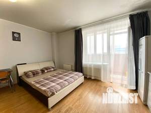Студия квартира, посуточно, 35м2, 2/13 этаж