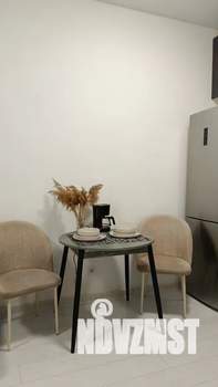 1-к квартира, посуточно, 38м2, 1/16 этаж