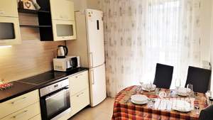 1-к квартира, посуточно, 38м2, 5/18 этаж