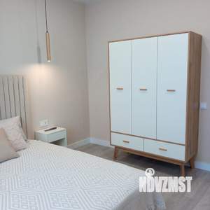 1-к квартира, посуточно, 38м2, 18/24 этаж