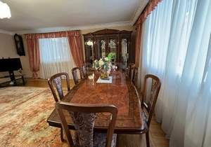 3-к квартира, на длительный срок, 124м2, 1/9 этаж