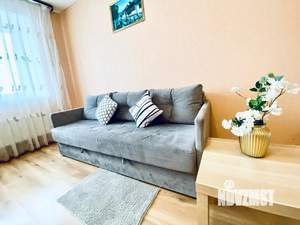 1-к квартира, посуточно, 40м2, 3/9 этаж