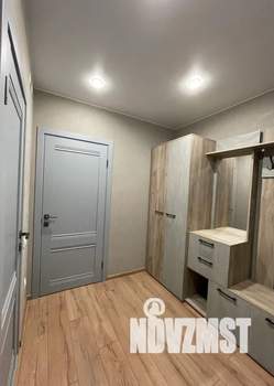 Студия квартира, посуточно, 33м2, 1/17 этаж