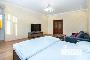 1-к квартира, посуточно, 62м2, 13/25 этаж