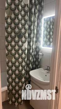 2-к квартира, посуточно, 50м2, 1/9 этаж