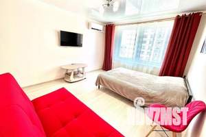 1-к квартира, посуточно, 40м2, 7/17 этаж