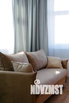 1-к квартира, посуточно, 44м2, 6/16 этаж