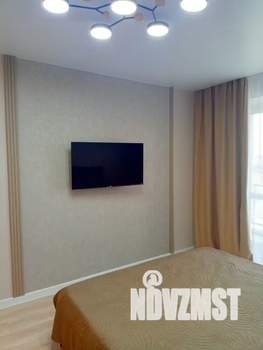 1-к квартира, посуточно, 40м2, 13/13 этаж