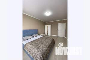 1-к квартира, посуточно, 42м2, 15/18 этаж