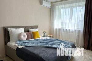 1-к квартира, посуточно, 44м2, 14/16 этаж