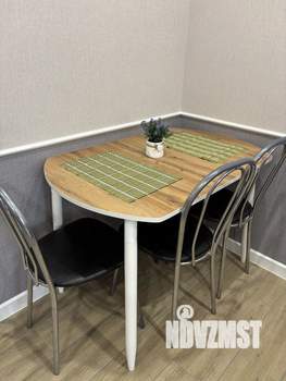 Студия квартира, посуточно, 34м2, 7/10 этаж