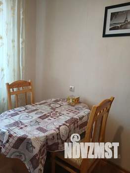 1-к квартира, посуточно, 38м2, 9/10 этаж