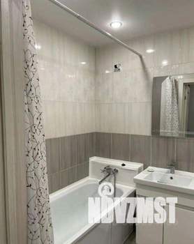 Студия квартира, на длительный срок, 32м2, 2/18 этаж