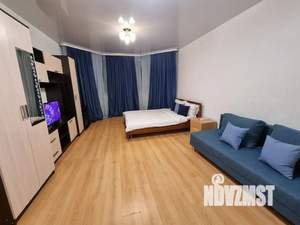 1-к квартира, посуточно, 52м2, 2/9 этаж