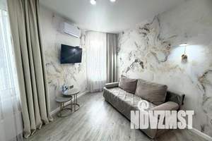 1-к квартира, посуточно, 40м2, 13/19 этаж