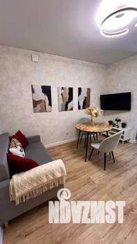 Студия квартира, посуточно, 33м2, 7/12 этаж