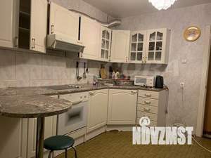 3-к квартира, на длительный срок, 100м2, 5/9 этаж