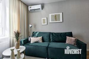 2-к квартира, посуточно, 50м2, 5/17 этаж