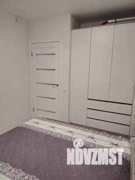 1-к квартира, посуточно, 38м2, 8/25 этаж