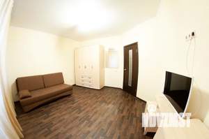 1-к квартира, посуточно, 46м2, 3/15 этаж