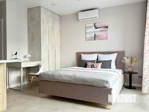 Студия квартира, посуточно, 35м2, 16/21 этаж