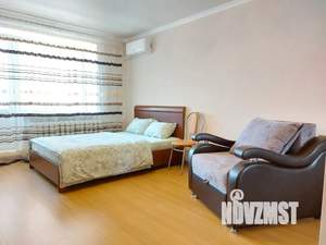 1-к квартира, посуточно, 35м2, 3/14 этаж