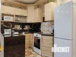 1-к квартира, посуточно, 37м2, 1/1 этаж