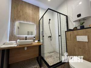 Студия квартира, посуточно, 35м2, 2/17 этаж