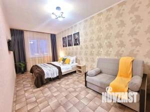 1-к квартира, посуточно, 42м2, 1/1 этаж