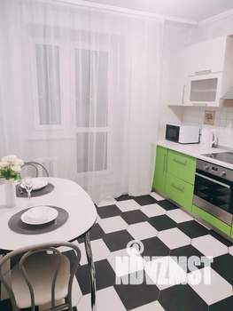 1-к квартира, посуточно, 36м2, 2/16 этаж