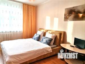 1-к квартира, посуточно, 50м2, 7/10 этаж