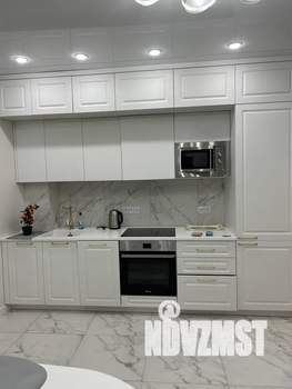 1-к квартира, посуточно, 50м2, 2/19 этаж