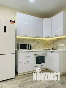 1-к квартира, посуточно, 32м2, 5/16 этаж