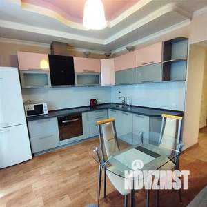 1-к квартира, посуточно, 55м2, 3/12 этаж