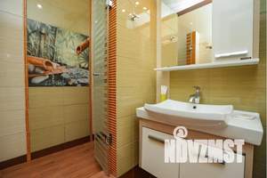 1-к квартира, посуточно, 61м2, 6/15 этаж