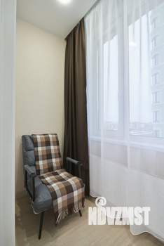 Студия квартира, посуточно, 32м2, 13/25 этаж