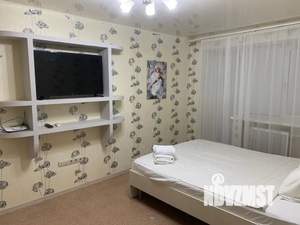 1-к квартира, посуточно, 35м2, 4/5 этаж