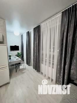 1-к квартира, посуточно, 38м2, 4/4 этаж