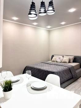 Студия квартира, посуточно, 30м2, 5/17 этаж