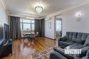 3-к квартира, посуточно, 110м2, 1/1 этаж