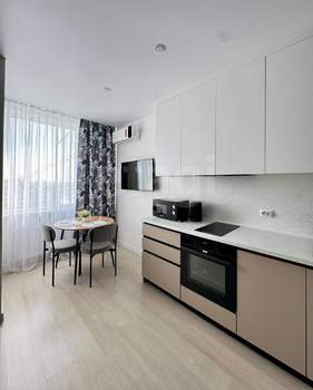 Студия квартира, на длительный срок, 30м2, 21/7 этаж