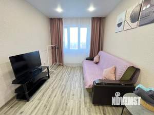1-к квартира, посуточно, 37м2, 1/1 этаж