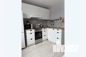 1-к квартира, посуточно, 37м2, 3/6 этаж