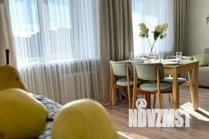 1-к квартира, посуточно, 65м2, 5/6 этаж