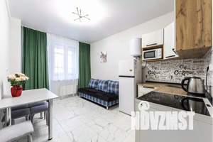 1-к квартира, посуточно, 47м2, 2/18 этаж