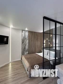 Студия квартира, посуточно, 37м2, 12/18 этаж