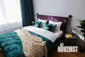 1-к квартира, посуточно, 35м2, 2/16 этаж