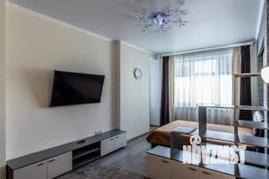 1-к квартира, посуточно, 62м2, 13/25 этаж