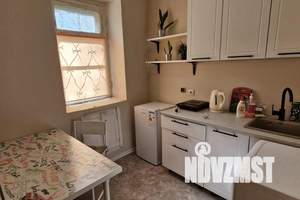 1-к квартира, посуточно, 30м2, 1/9 этаж